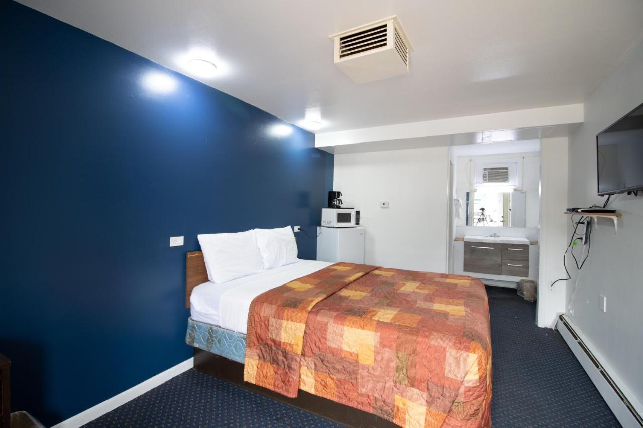 Wyoming Motel Wheatland Экстерьер фото