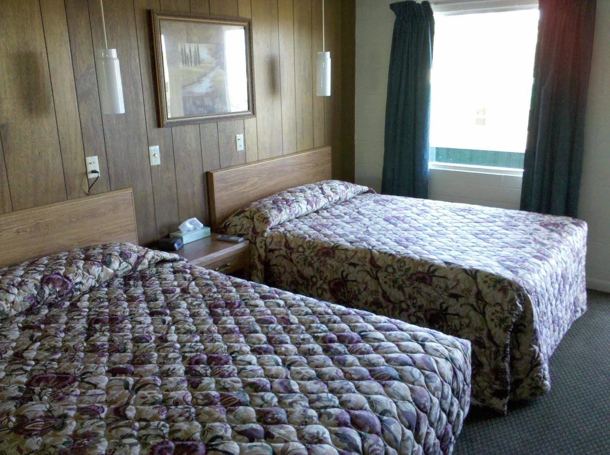 Wyoming Motel Wheatland Экстерьер фото